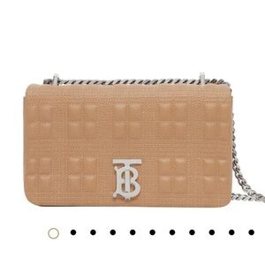 𝅺NWT BURBERRY Small Camel Quilted Grainy Leather Lola Bag